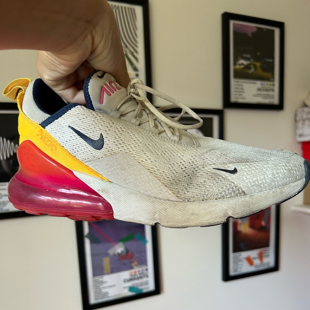 💞Nike 270 Air Max / Looking to get rid as soon as possible💞